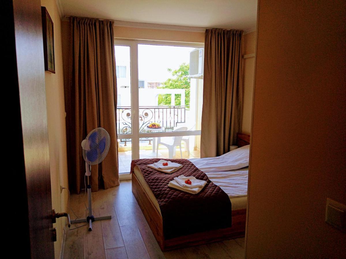 Private Apartament Sea View Sveti Vlas Apartment Exterior foto