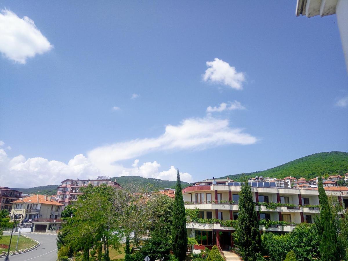 Private Apartament Sea View Sveti Vlas Apartment Exterior foto